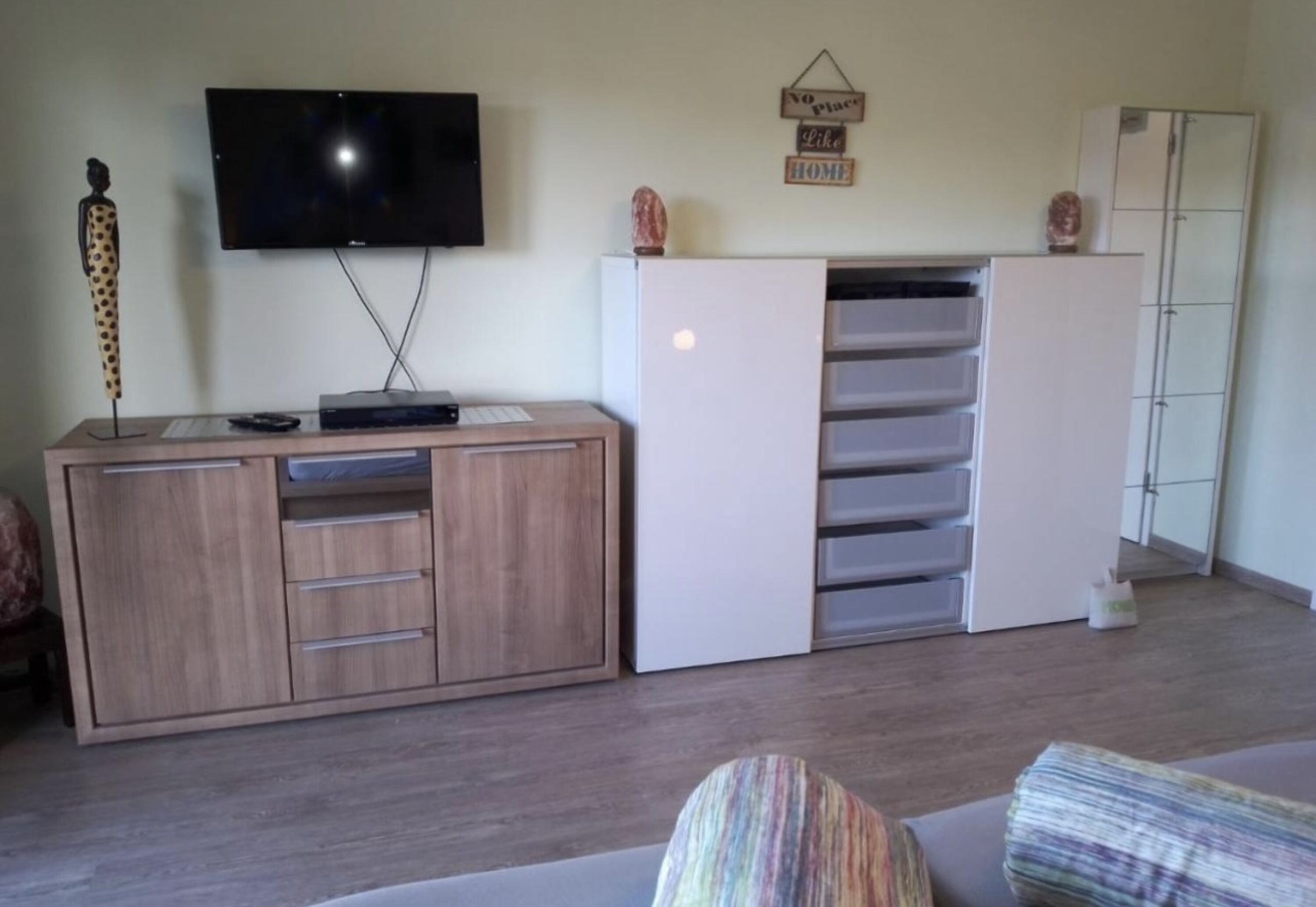 Schlafzimmer 1