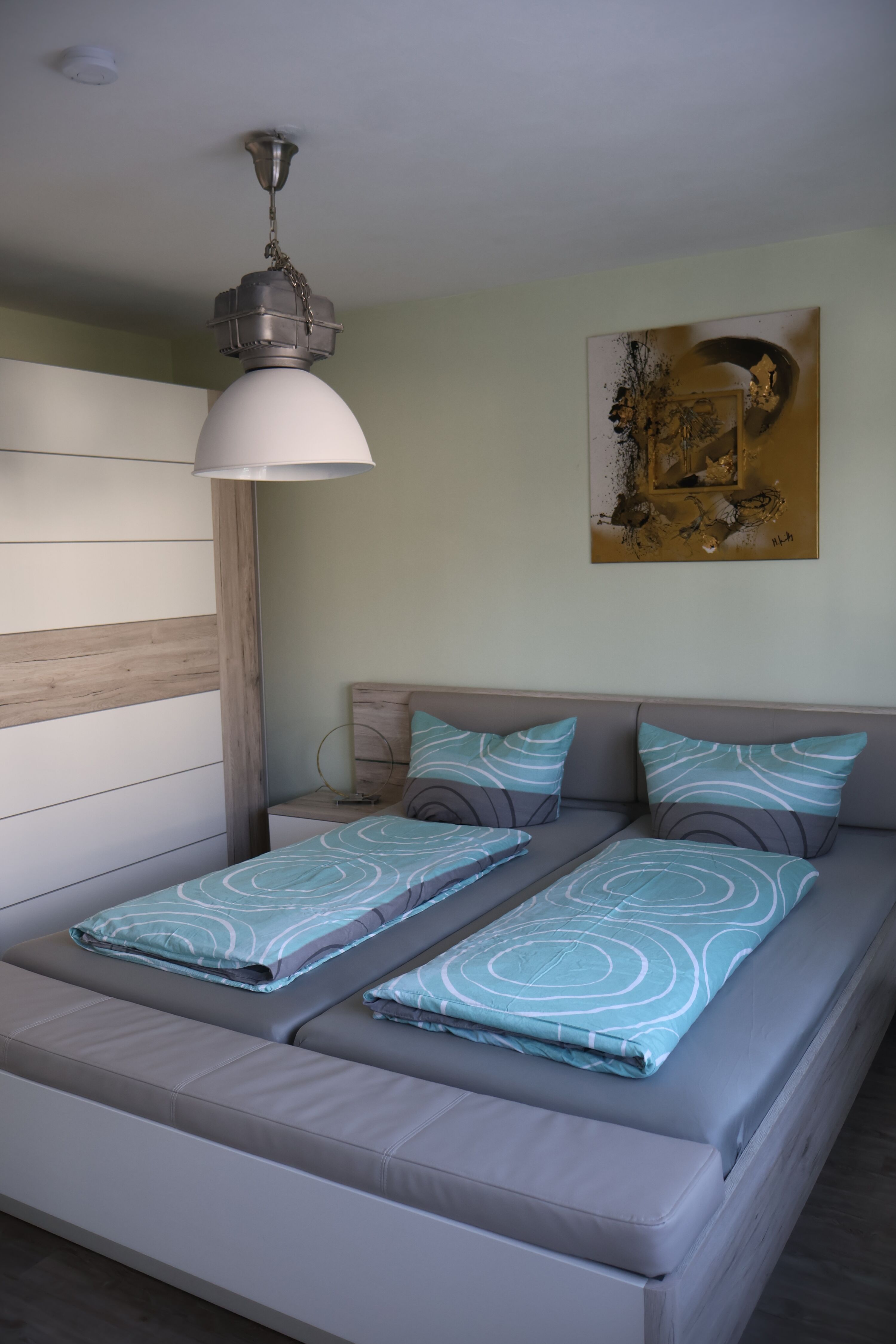 Schlafzimmer 2