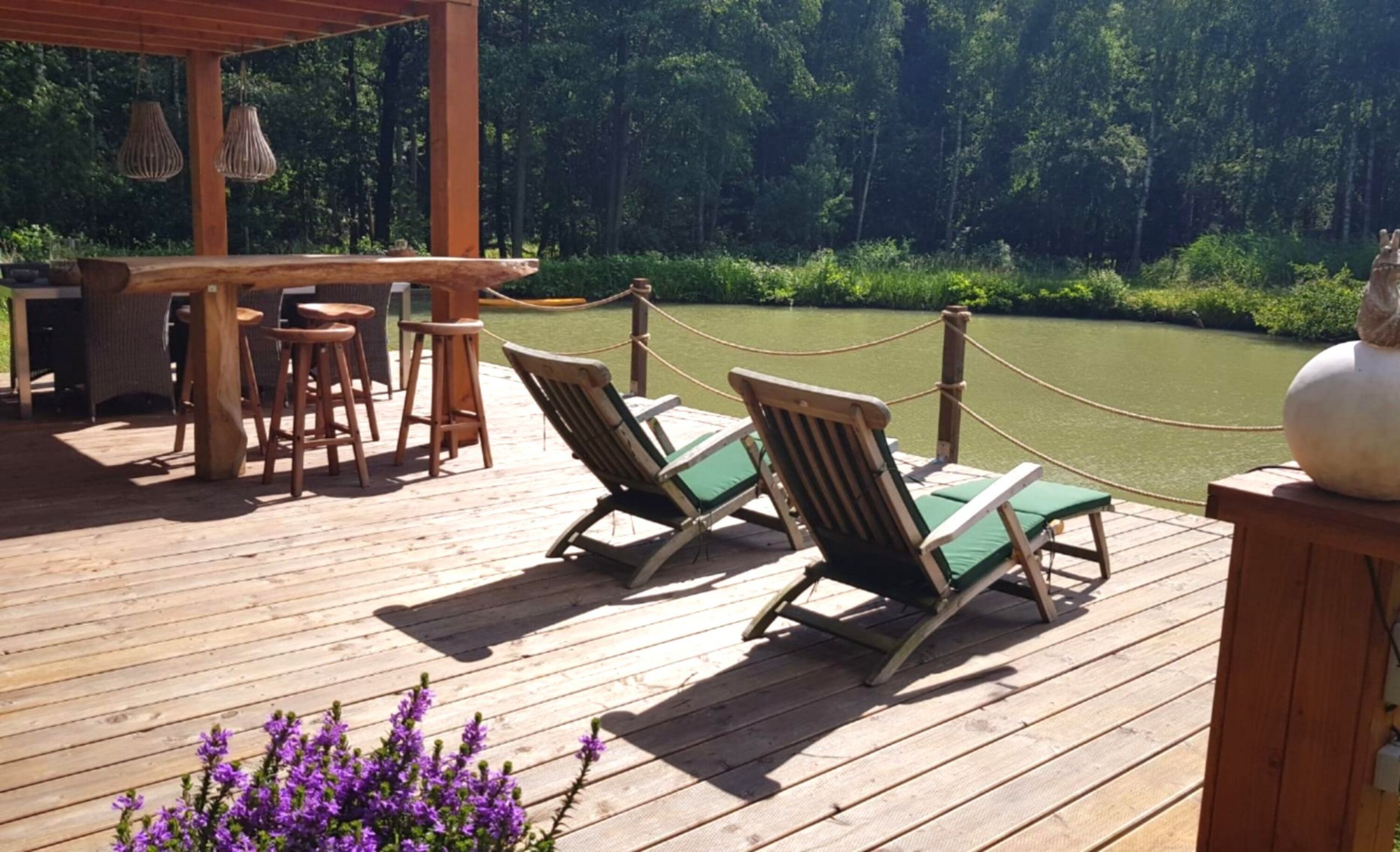 Terrasse am See