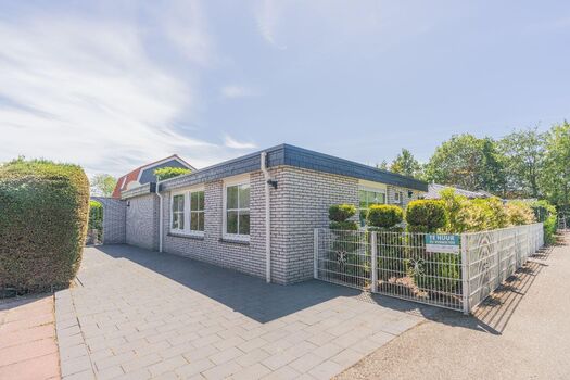 Parkplatz am Haus