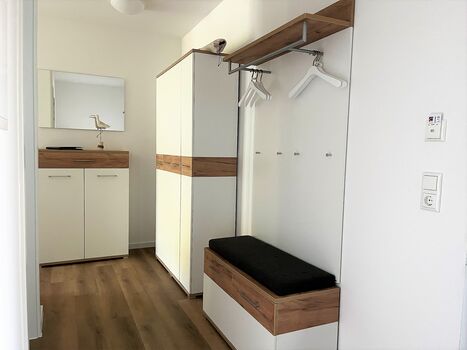 Eingangsbereich/ Garderobe