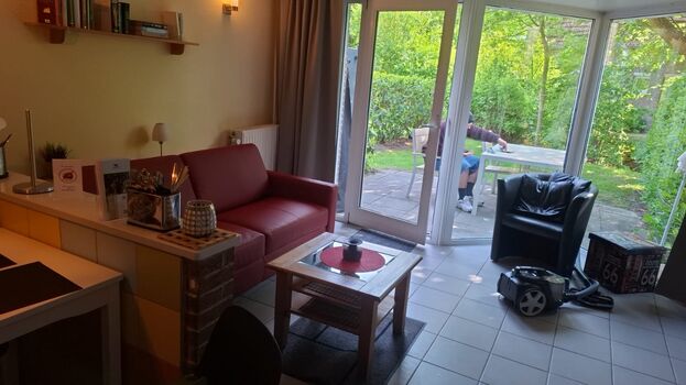 Ausgang zur Terrasse und Garten