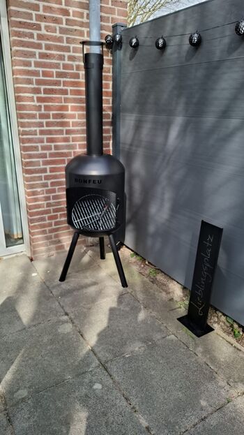 Designer Außengrill und Feuerstelle