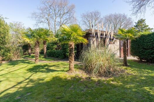 Freistehende Ferienbungalow mit sonnigem Garten und Terrasse ...