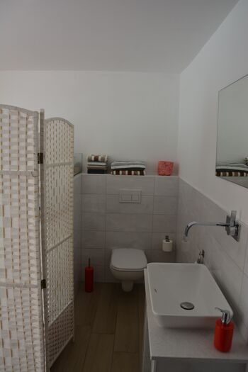 WC im Poolhaus