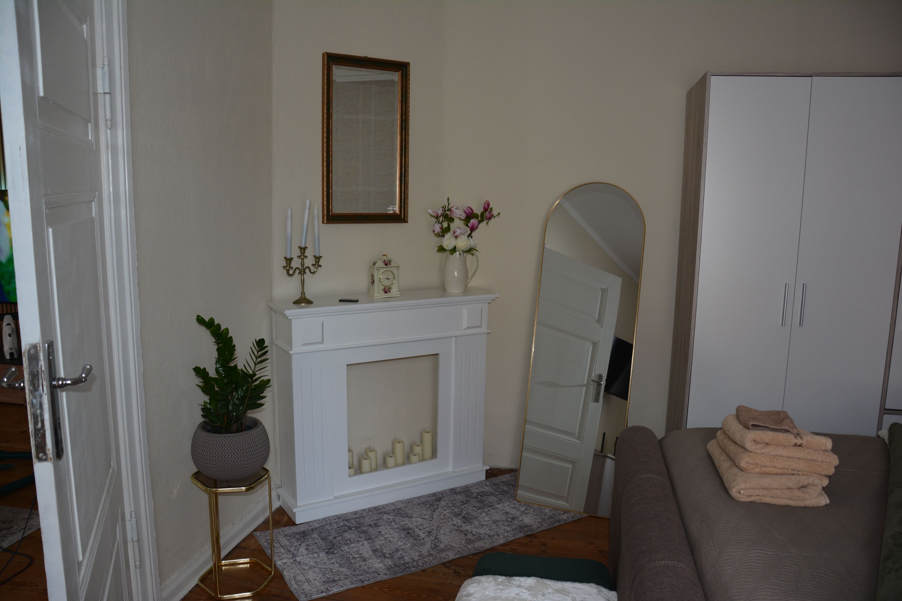Schlafzimmer 2