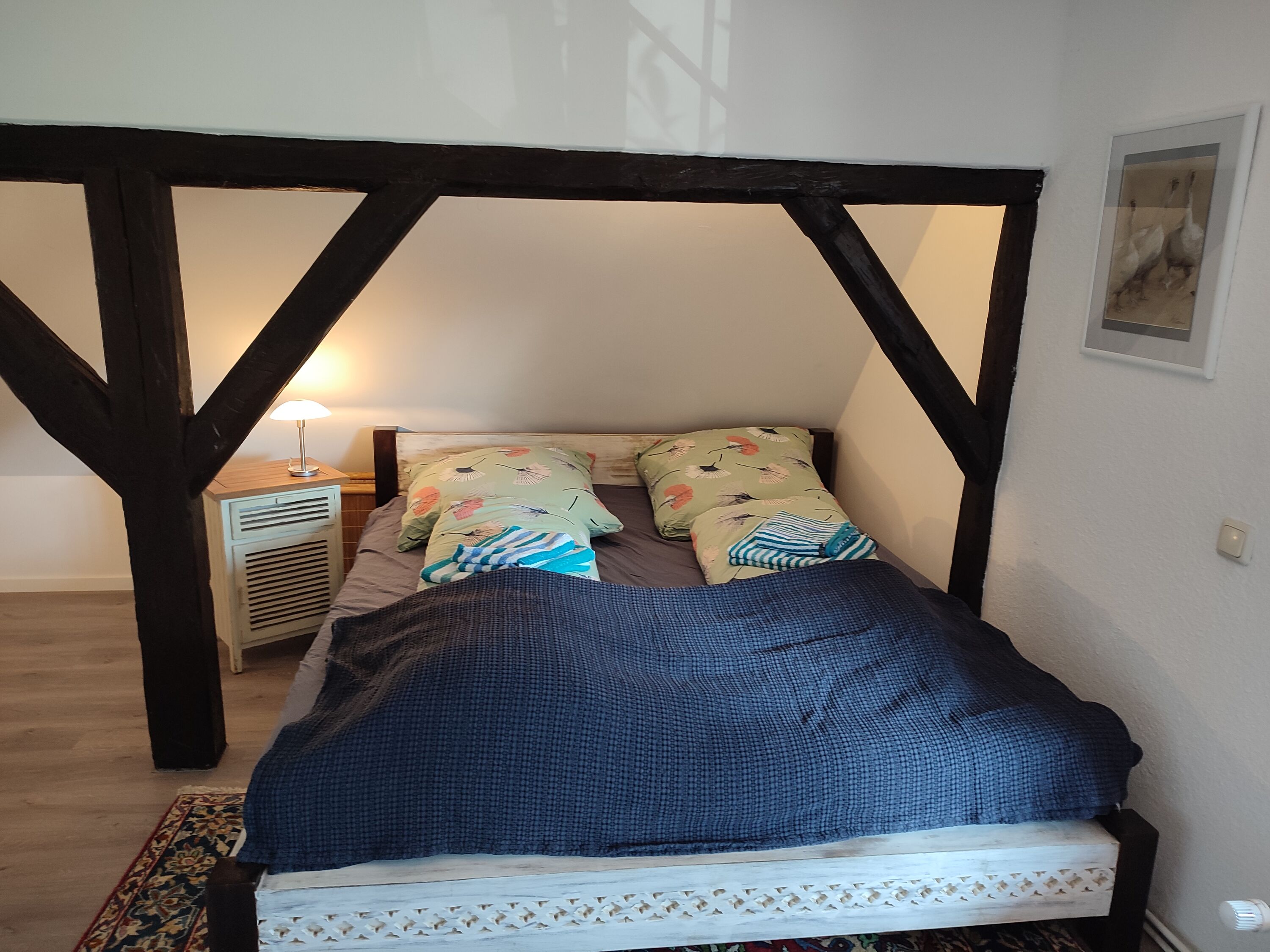 Schlafzimmer 180er Bett