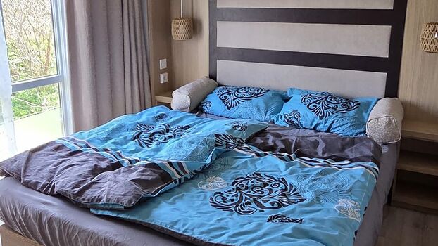 Schlafzimmer 1