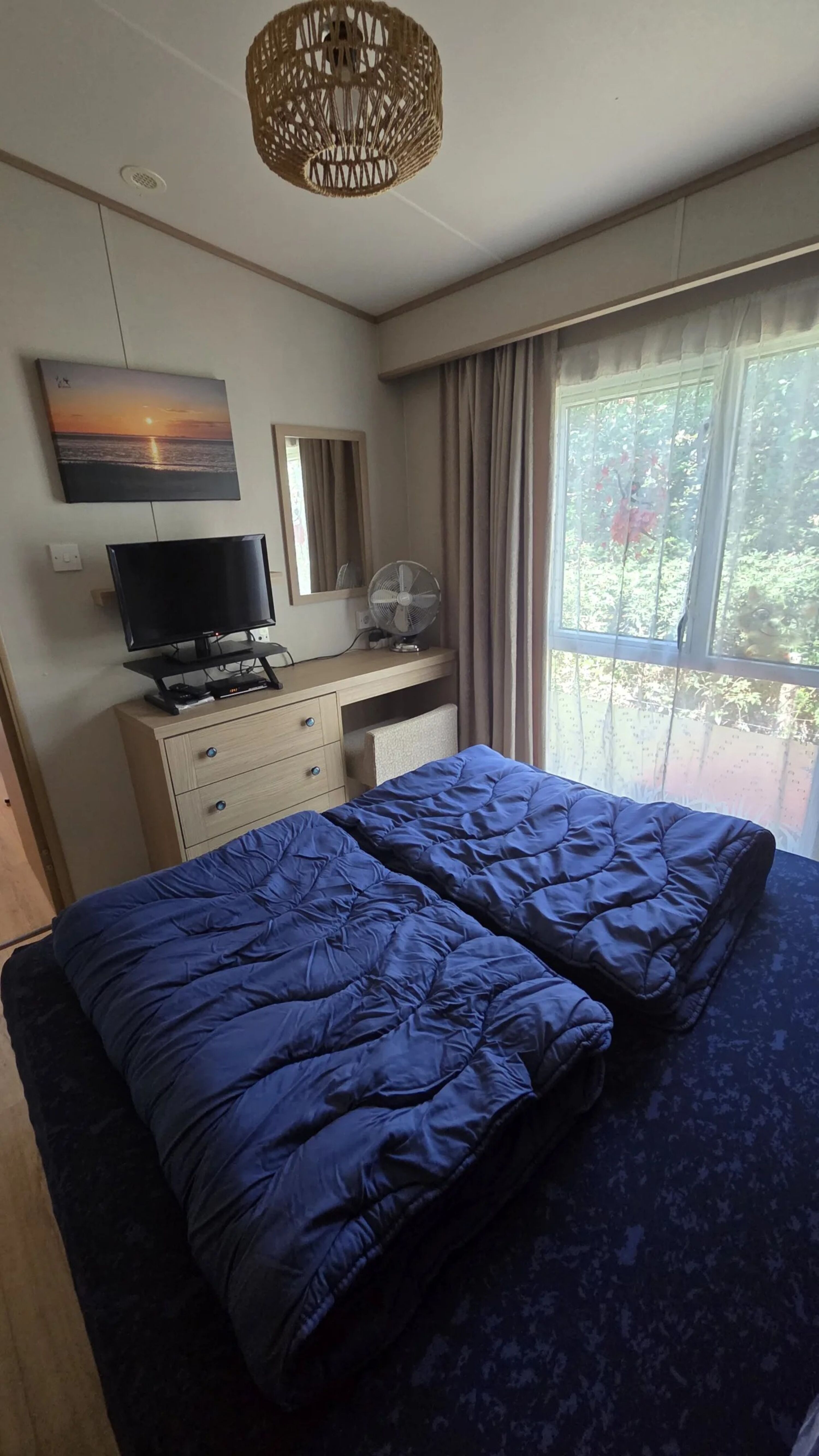 großes Schlafzimmer