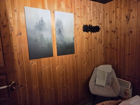 Schlafzimmer 1