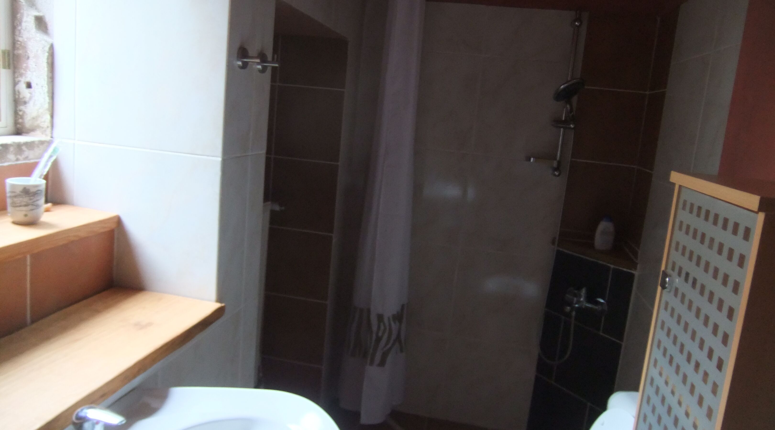 die Dusche
