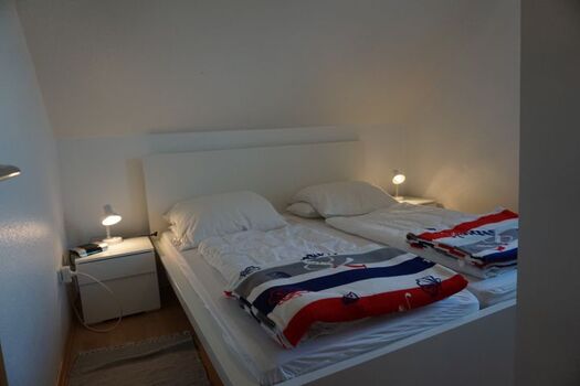 Schlafzimmer 1 C-Haus