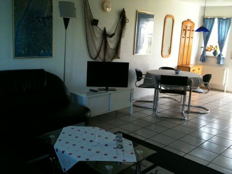 Wohn / Esszimmer B-Haus