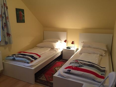 Schlafzimmer 2 C-Haus