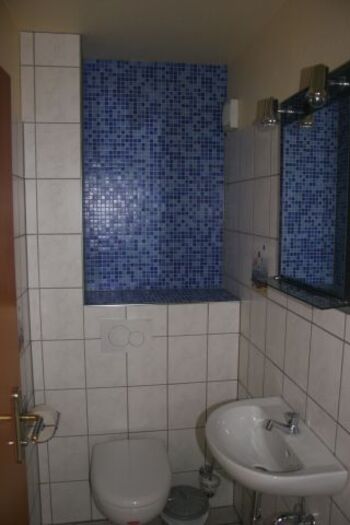 Gäste-WC B-Haus