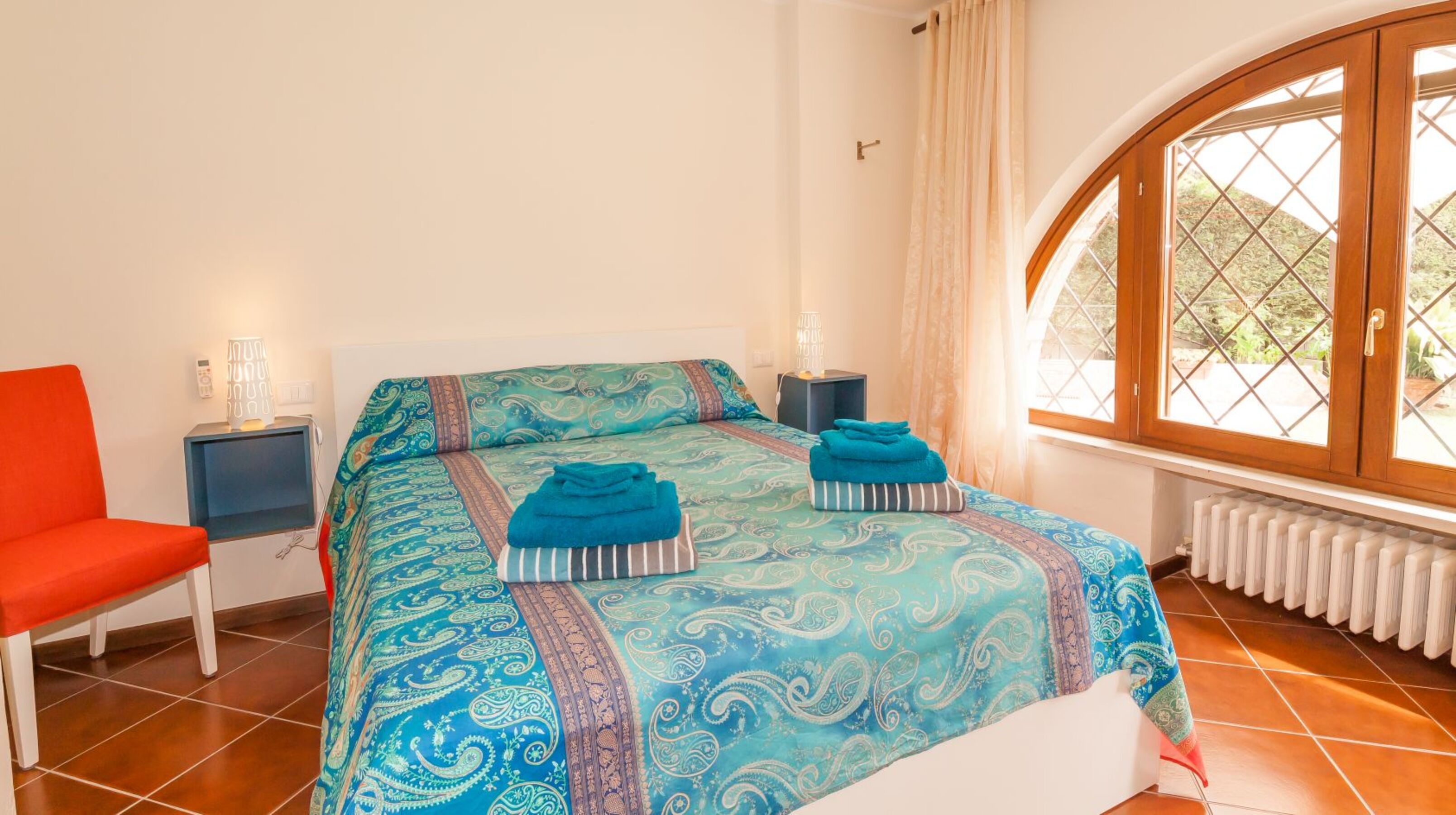Schlafzimmer 1