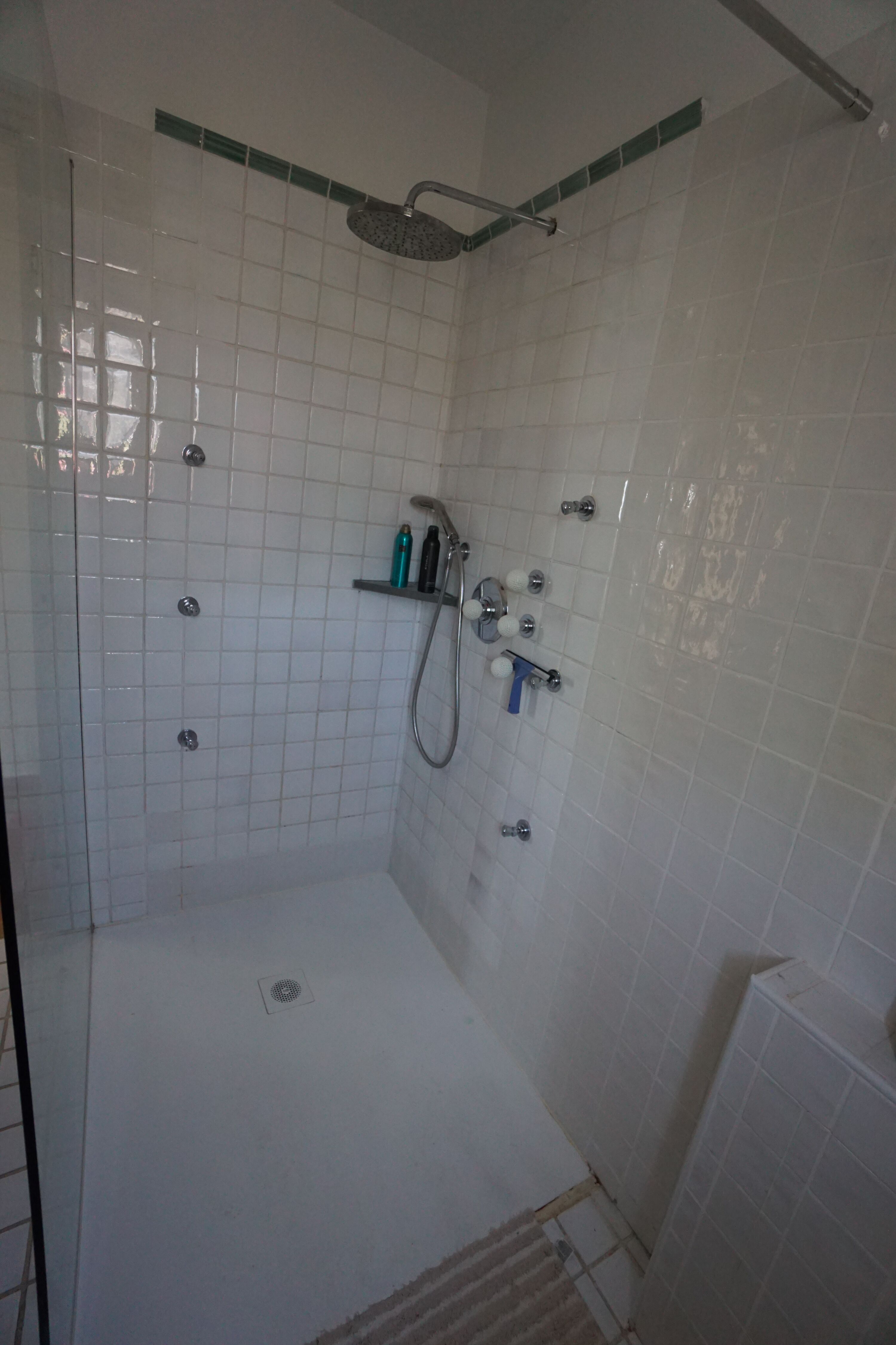 Badezimmer EG