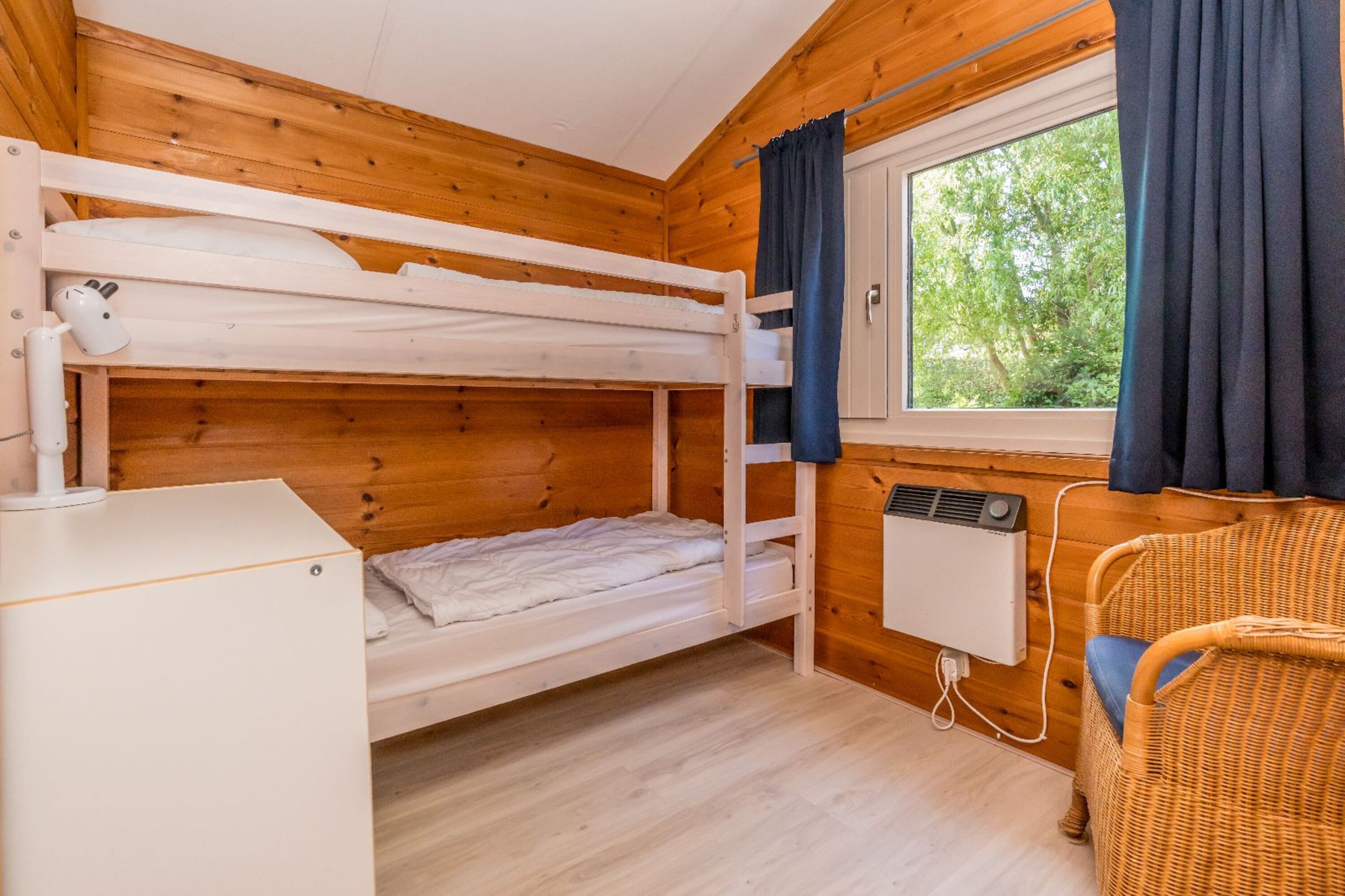 Schlafzimmer 3 für 2 Kindern oder 1 Erwachsene