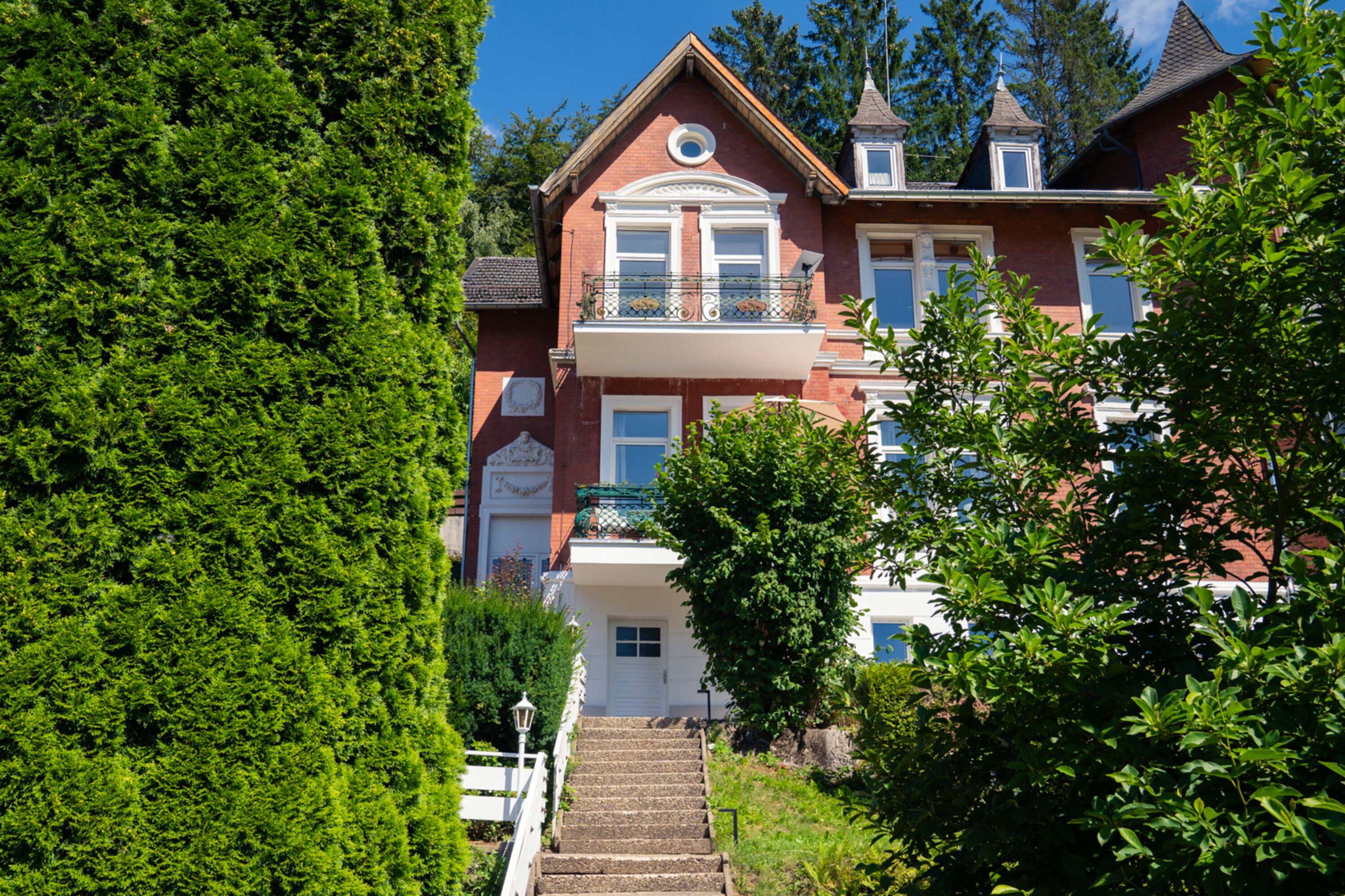 Frontalansicht Villa Walter