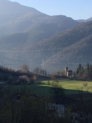 Traumhafter Blick ins Grüne und zum Ledrosee