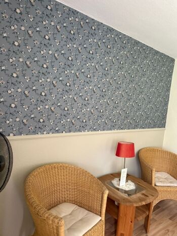 Sitzecke im Doppelzimmer - neu renoviert 2025