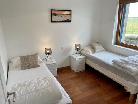 Schlafzimmer (Erdgeschoss) - 2 Bett - 80*200