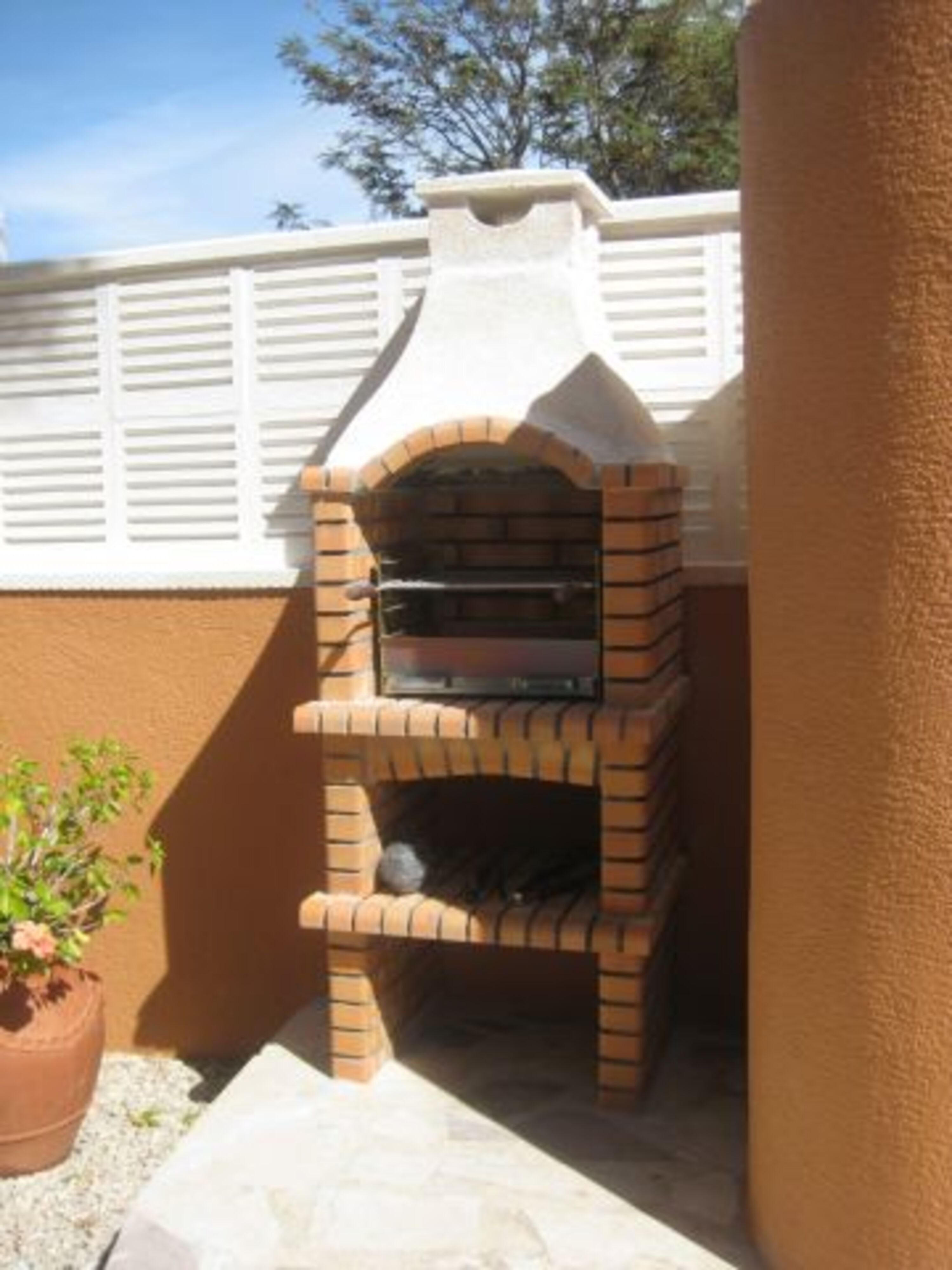 Barbecue im Garten 
