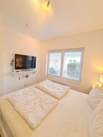 TV im Schlafzimmer Haus Nr. 28