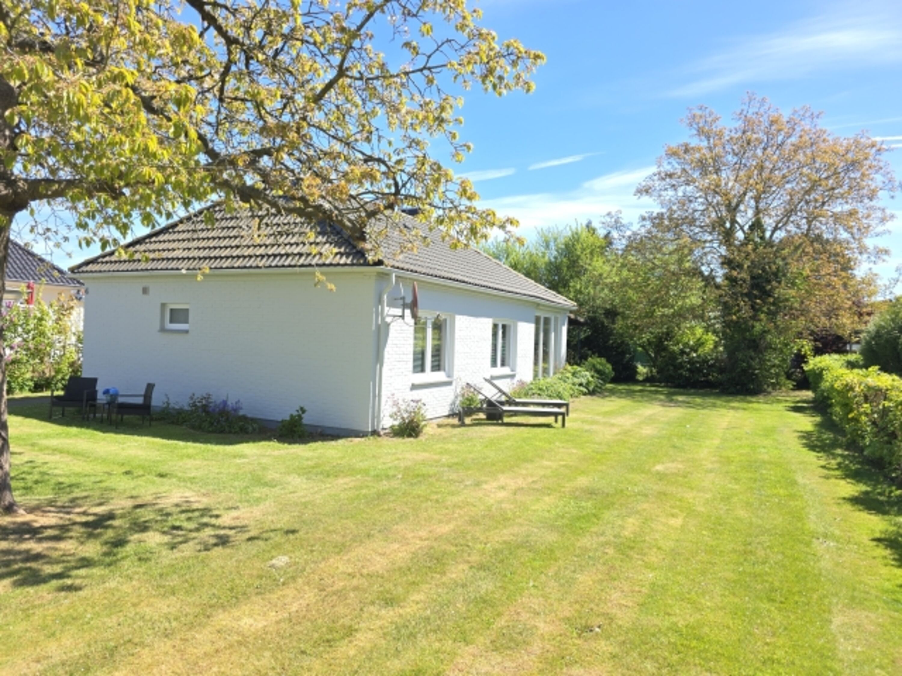 Garten, eingezäunt