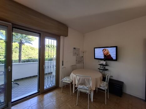 Vom Wohnraum auf die panoramische Terrasse