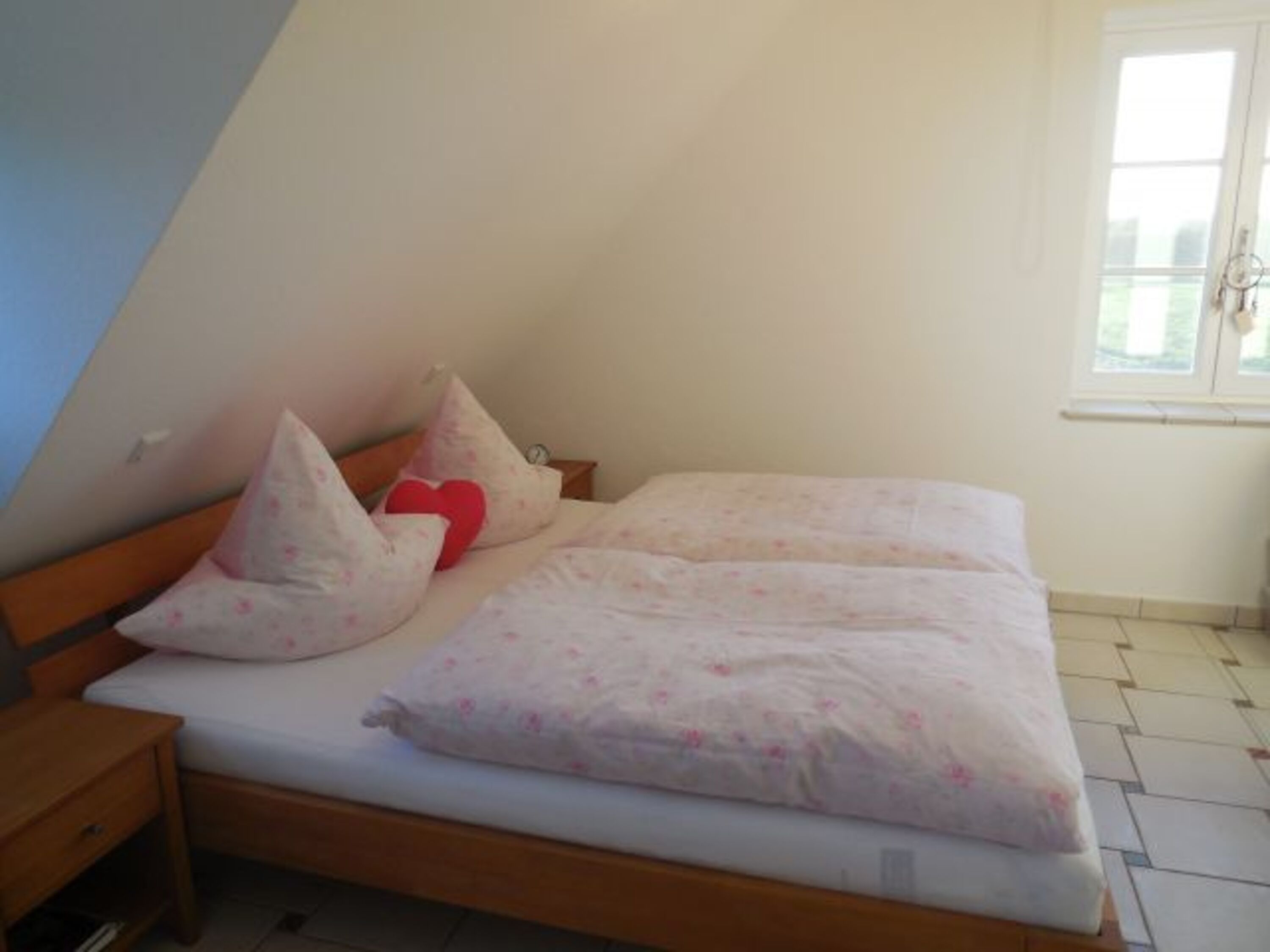 Schlafzimmer 2