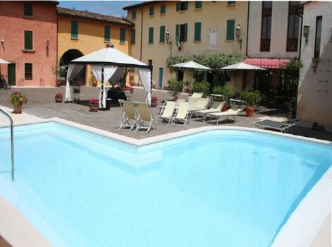 Weiteres Bild vom Pool