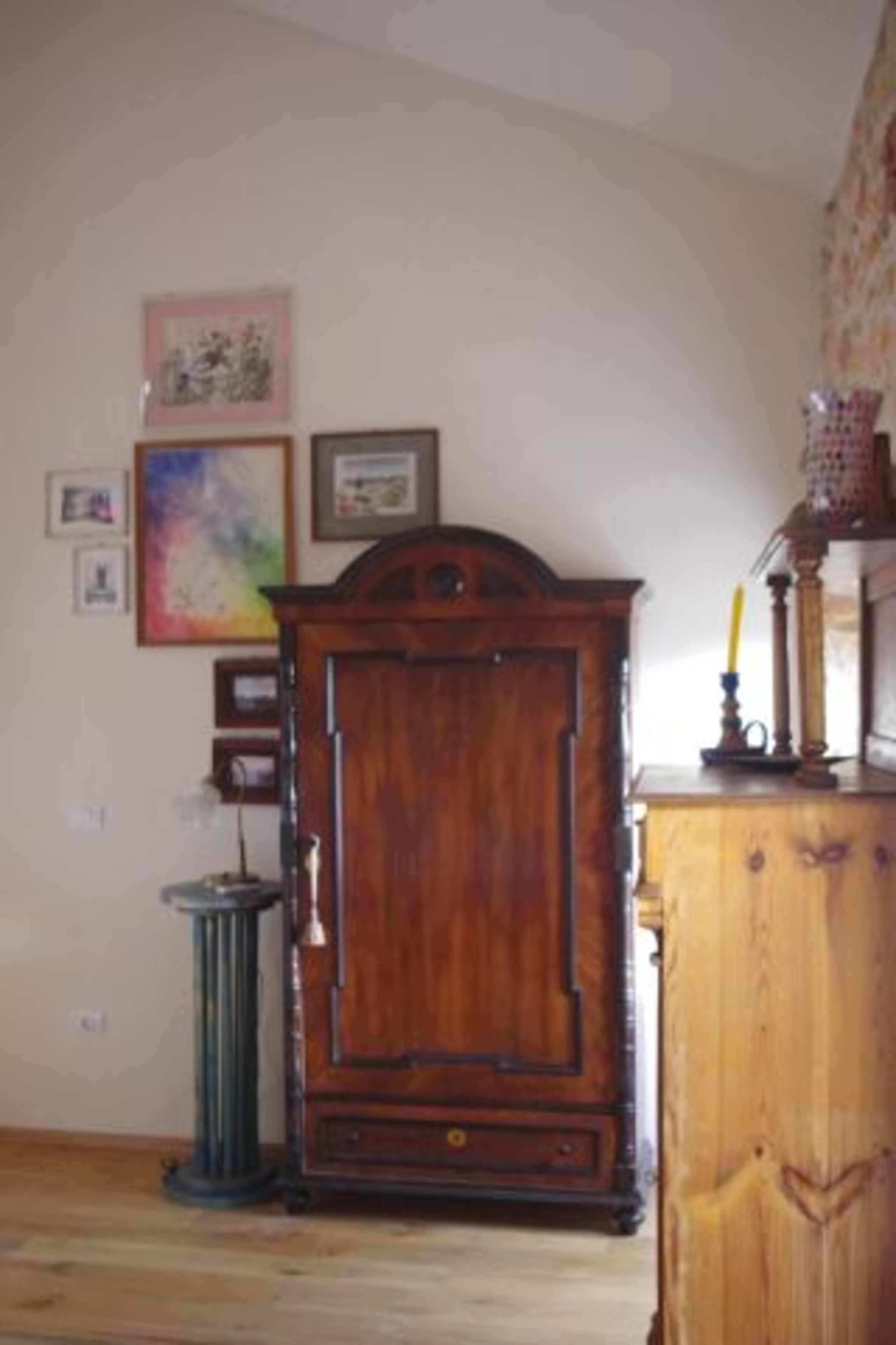 Schlafzimmer 1