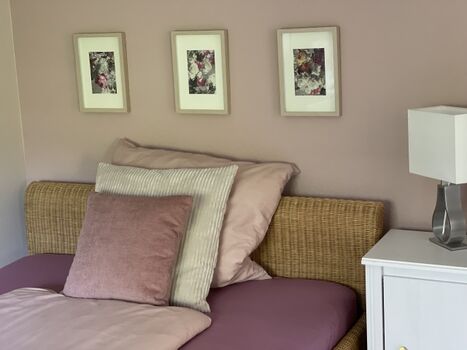 Das kleinere 2. Schlafzimmer