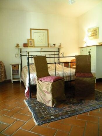 1. Schlafzimmer mit Bad en suite