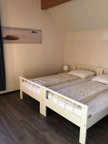 Schlafzimmer 3 (im OG)