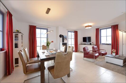 Offener Wohn- Essbereich