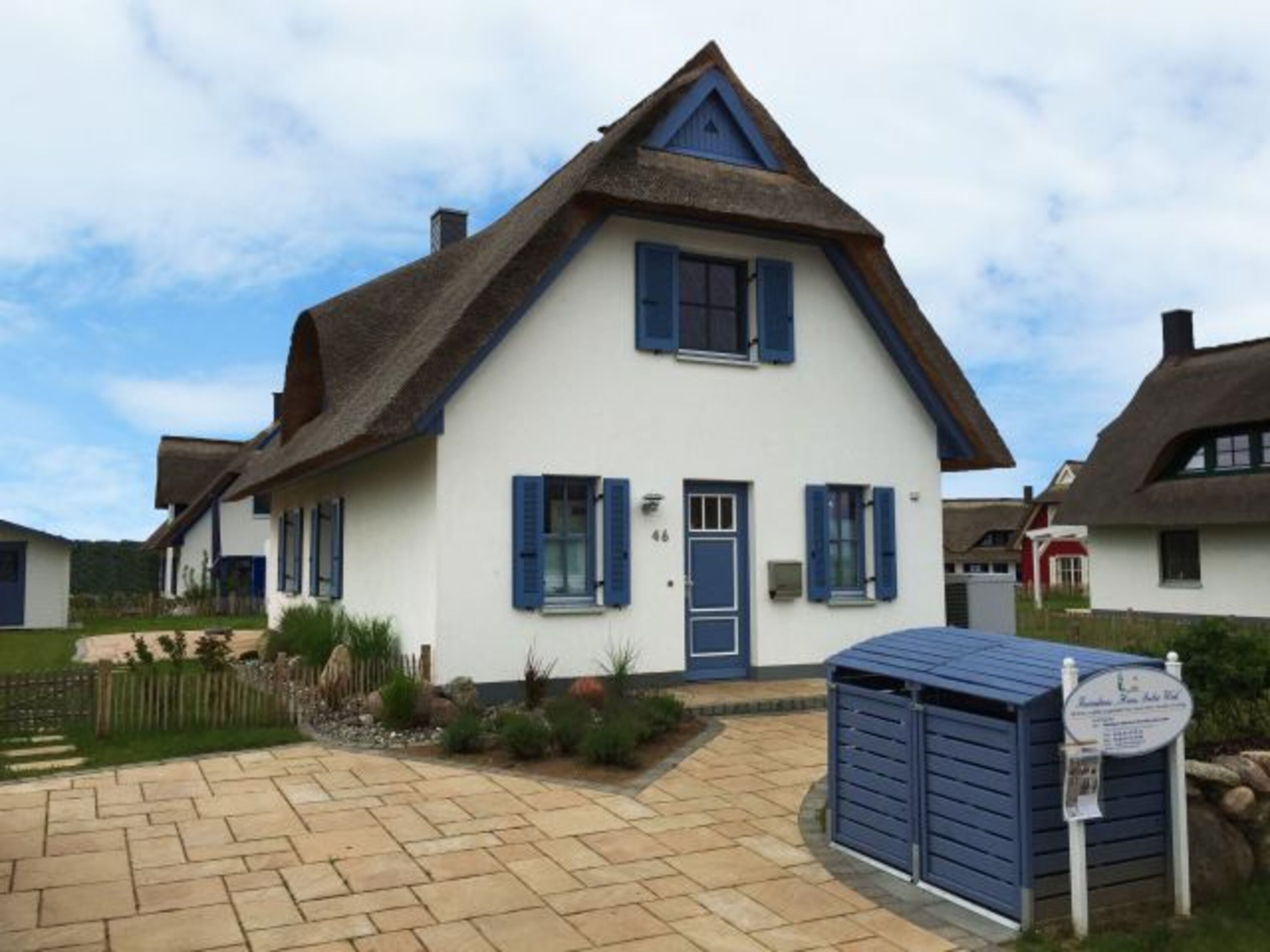 Huus Poeler Wiek- 2 Stellplätze direkt vor dem Haus.