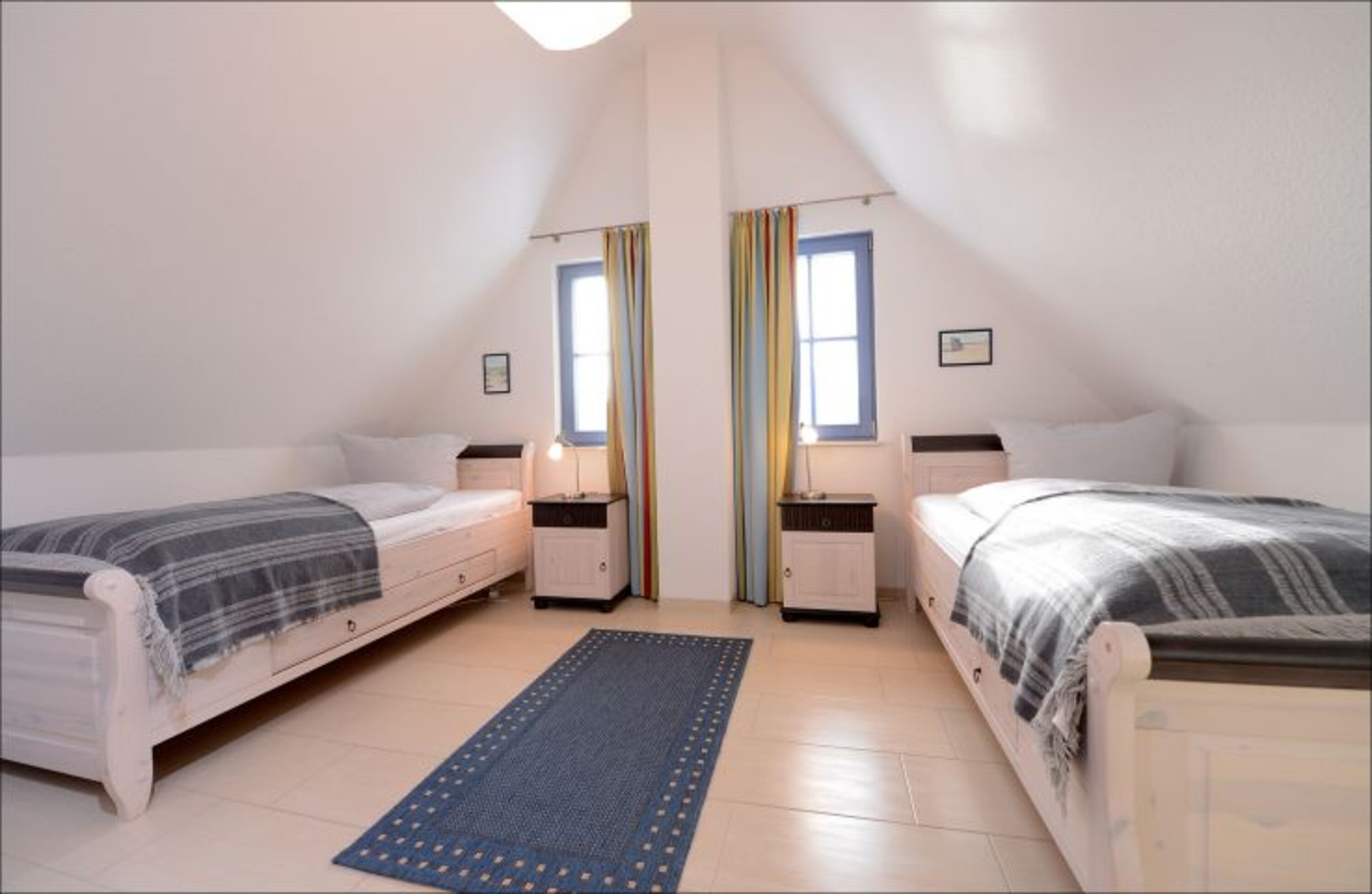 Schlafzimmer 2