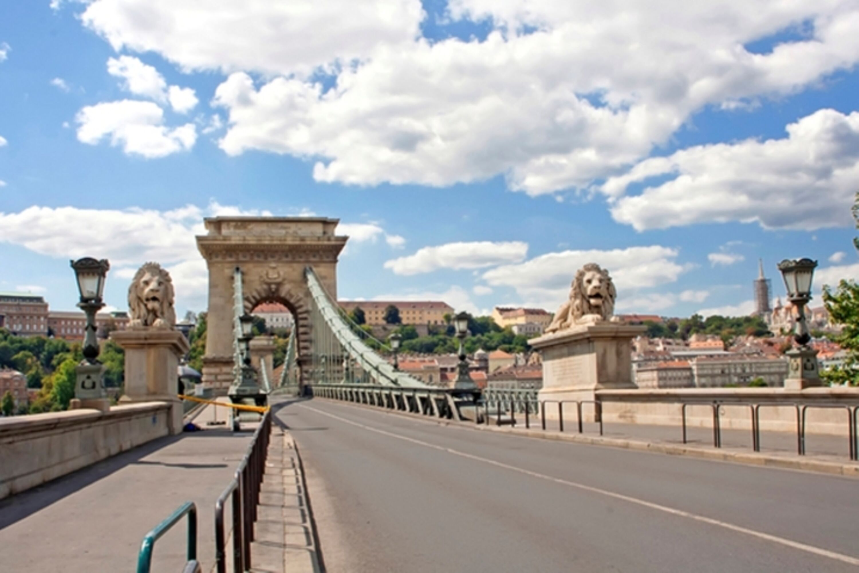 Kettenbrücke