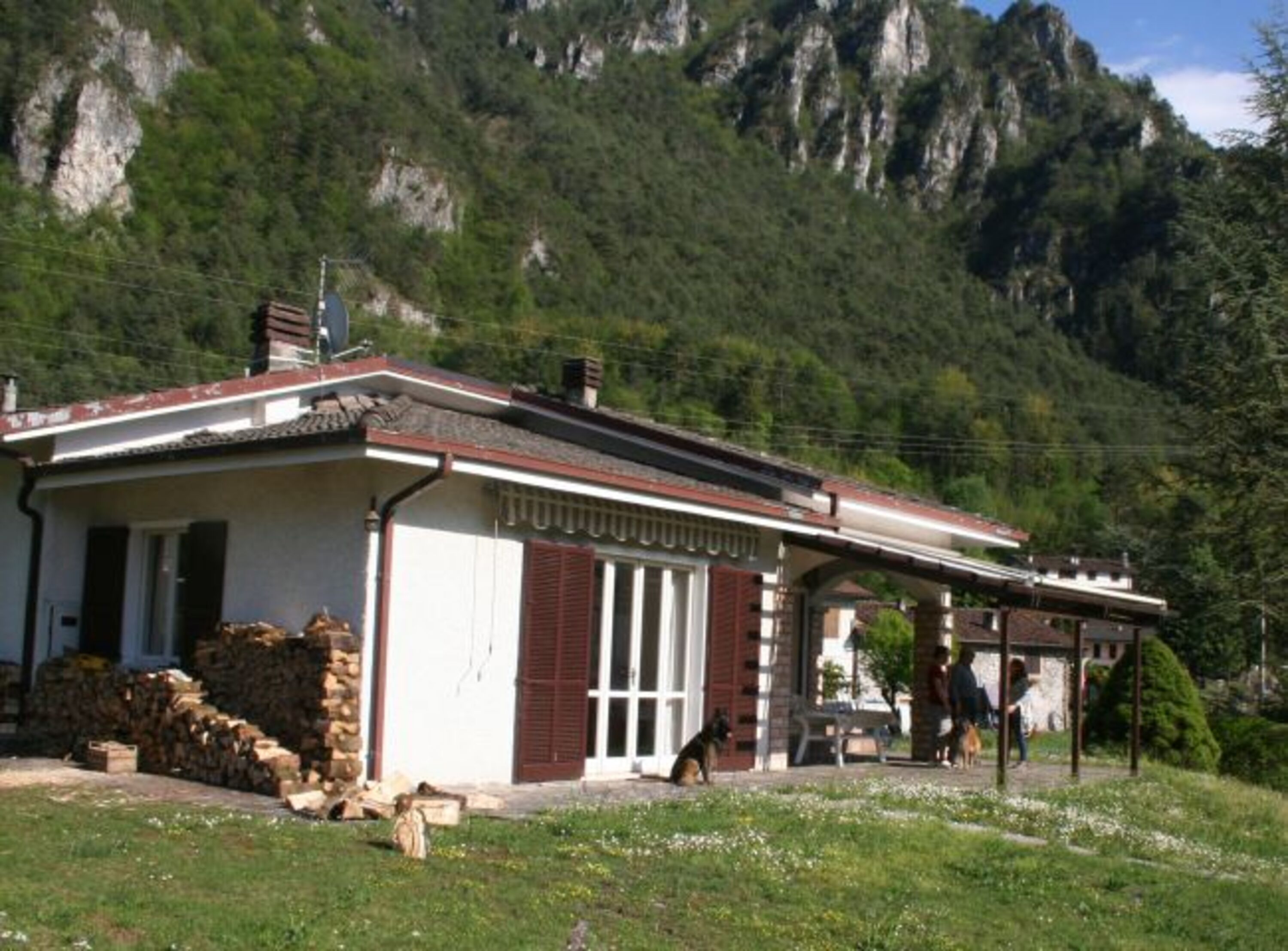Haus Giorgia mit eingezäunten Garten