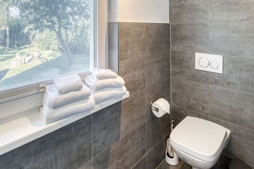 Badezimmer im Erdgeschoss