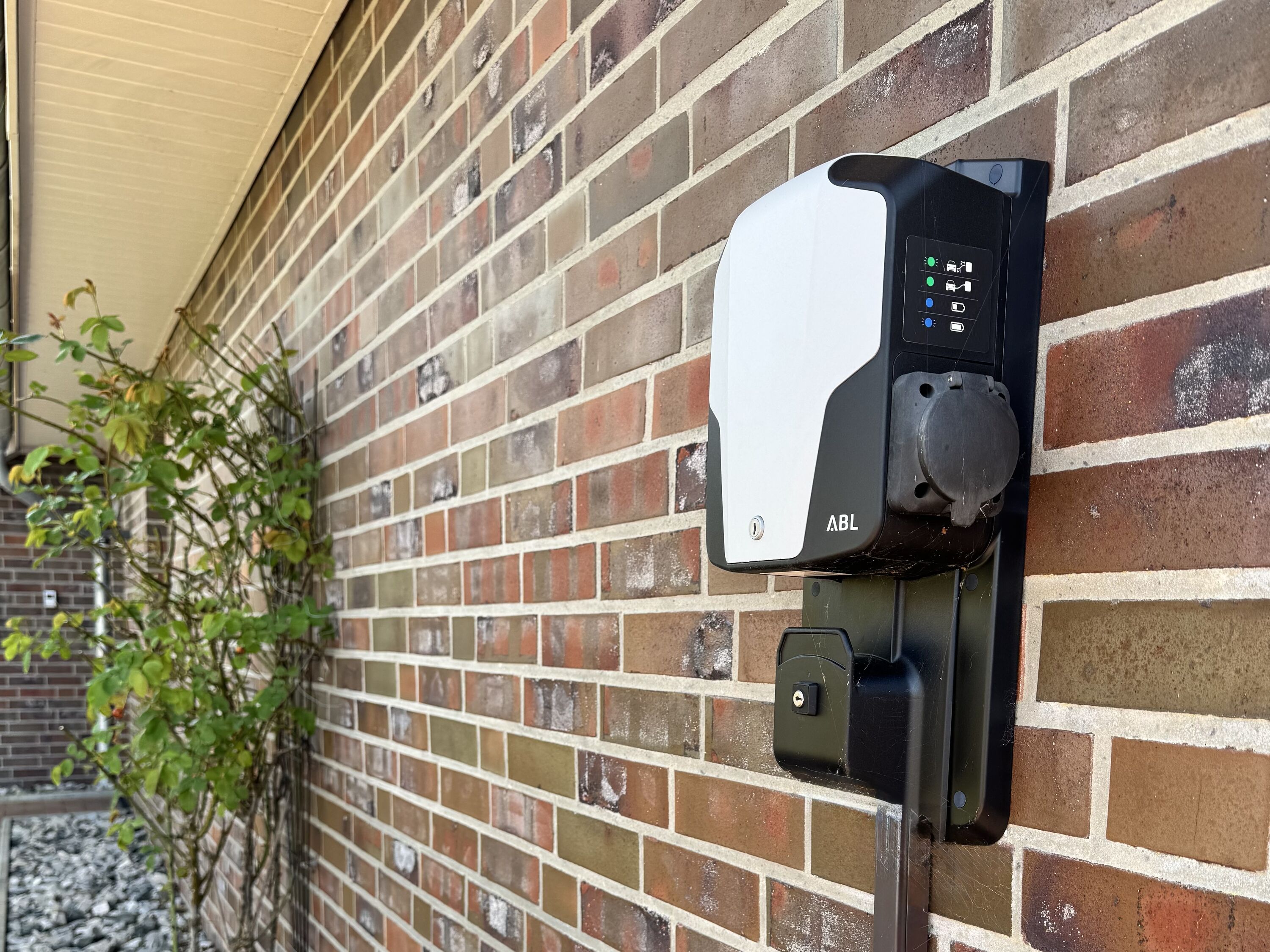 Wallbox direkt am Haus