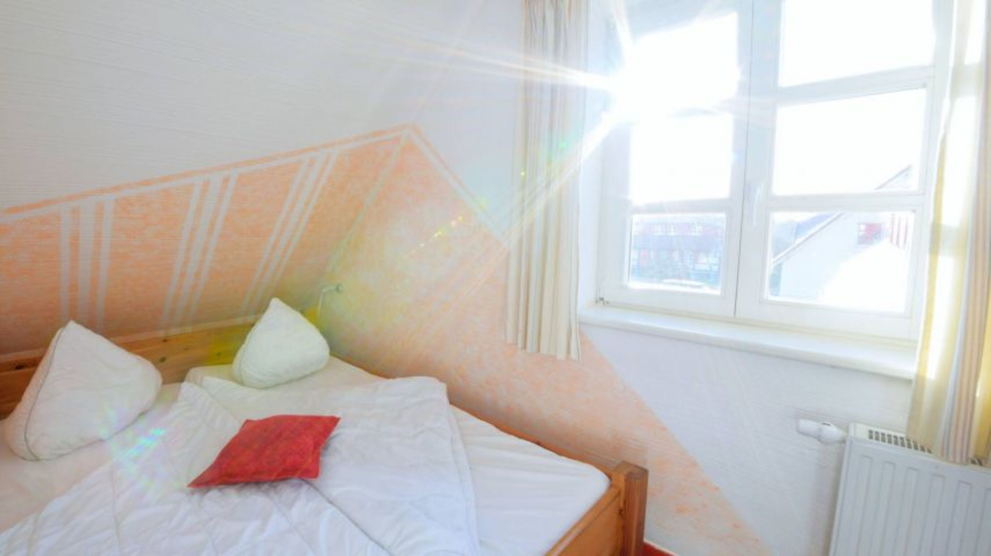 Unsere Fewo Küstenschwalbe (B49) - das zweite Schlafzimmer.