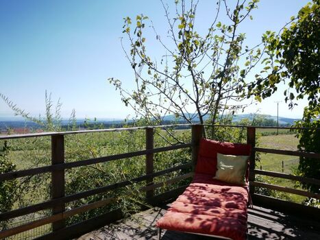 Gartenterrasse mit Ausblick