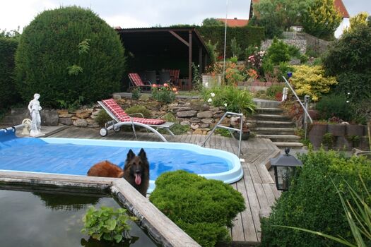 privater Swimmingpool
