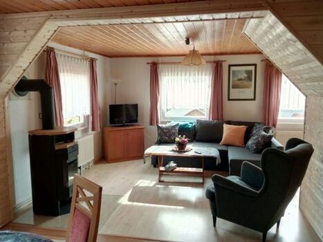 Wohnzimmer mit Schlafcouch für 2 Personen