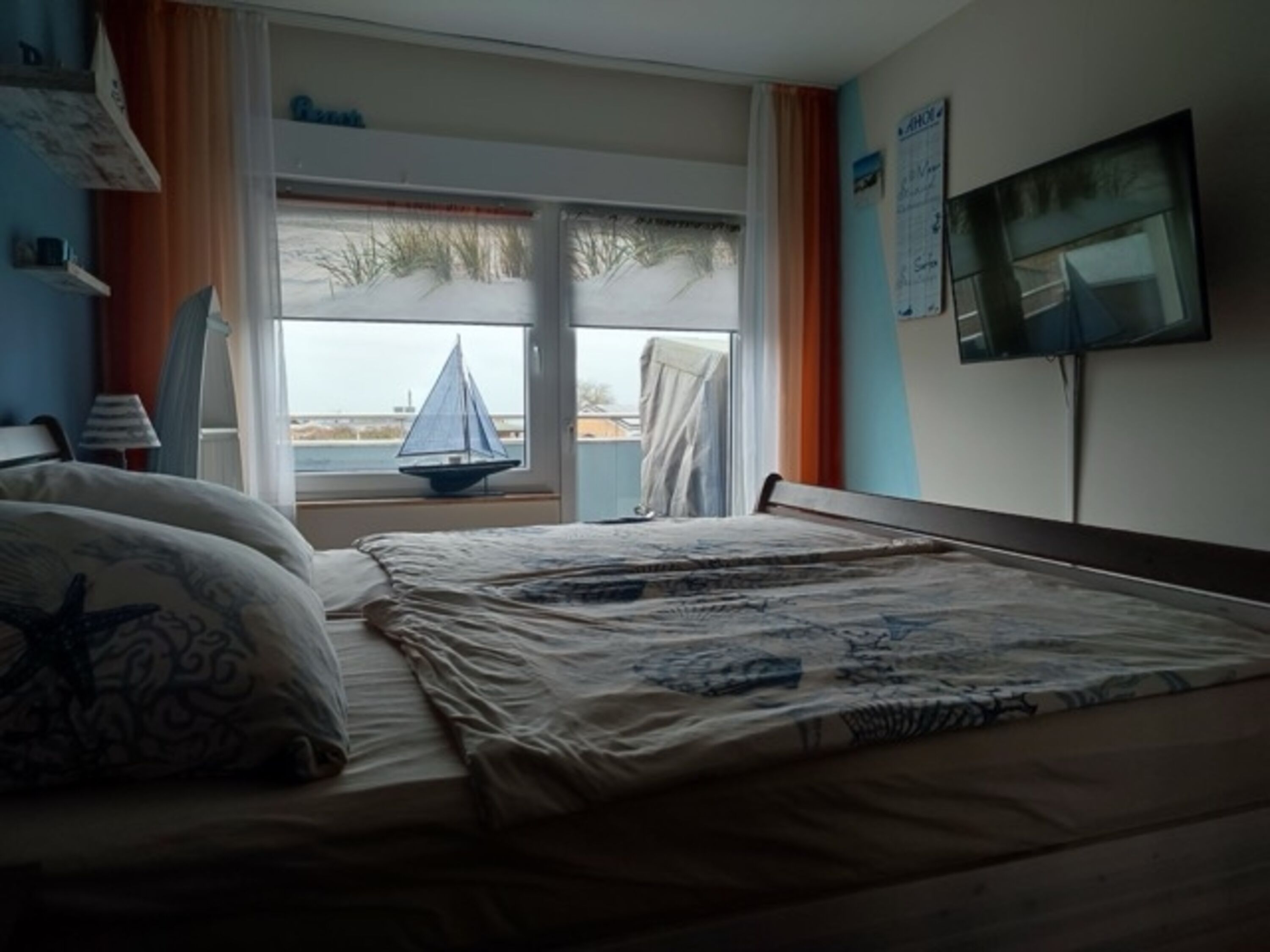 Schlafzimmer 2 mit Balkon