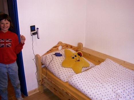 Kinderzimmer mit 1 Bett