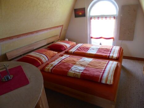 Doppelbett im Obergeschoss